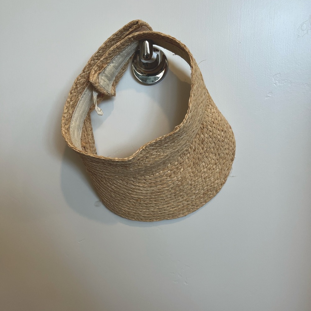 Straw visor